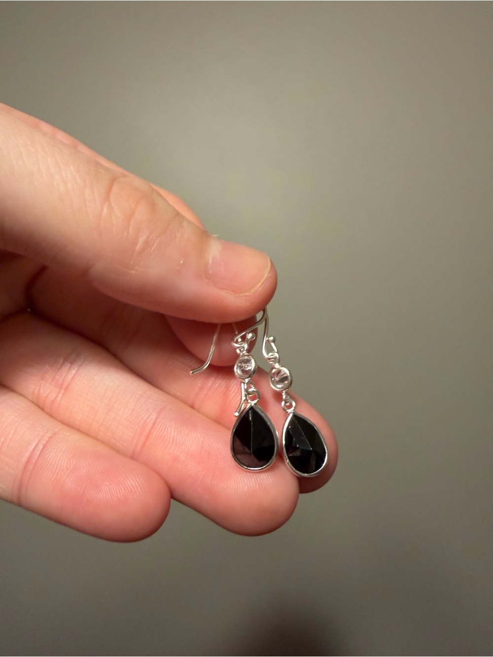 925 Sterling Silver Black Teardrop & Clear Stone Dangle Earrings